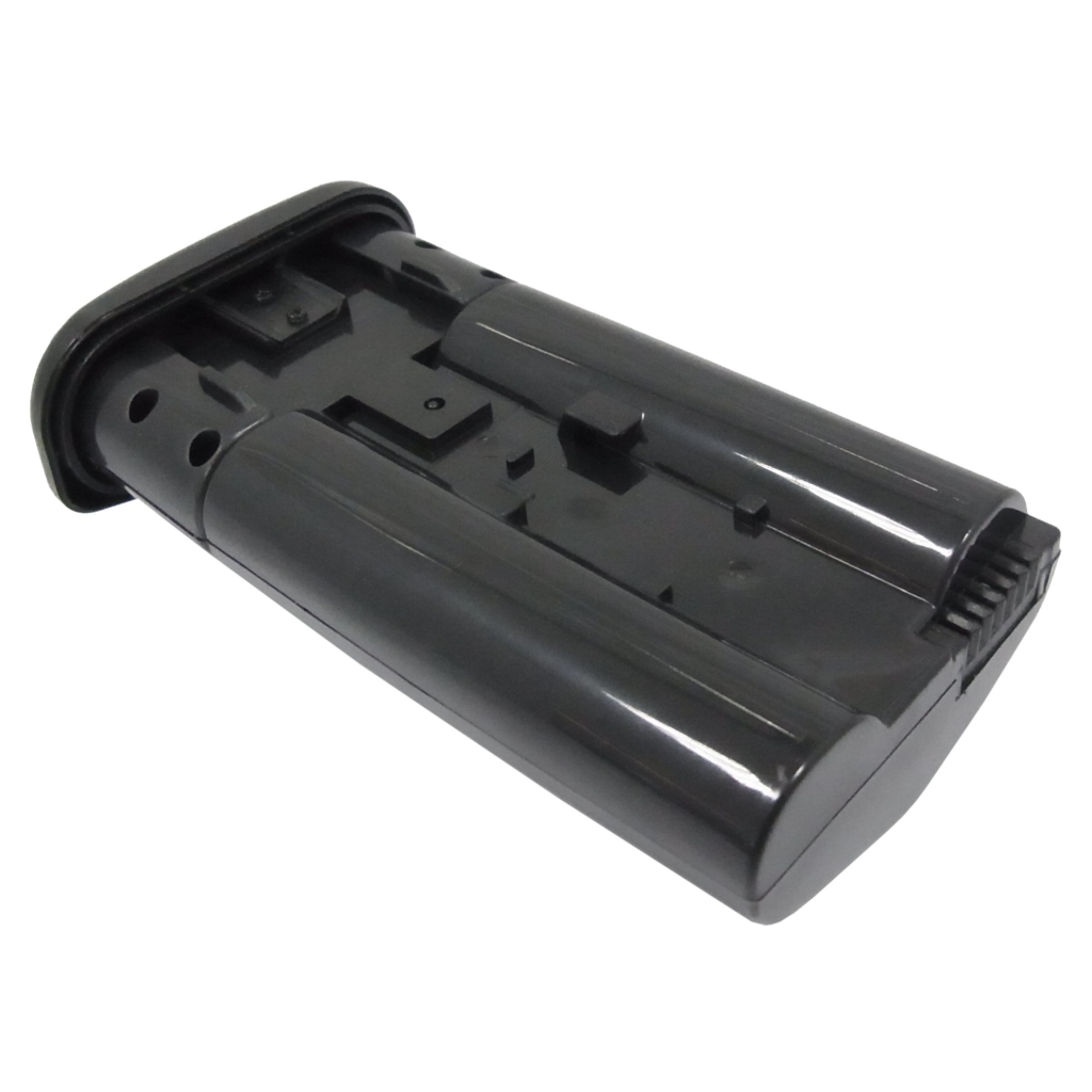 Battery grip compatible with Nikon