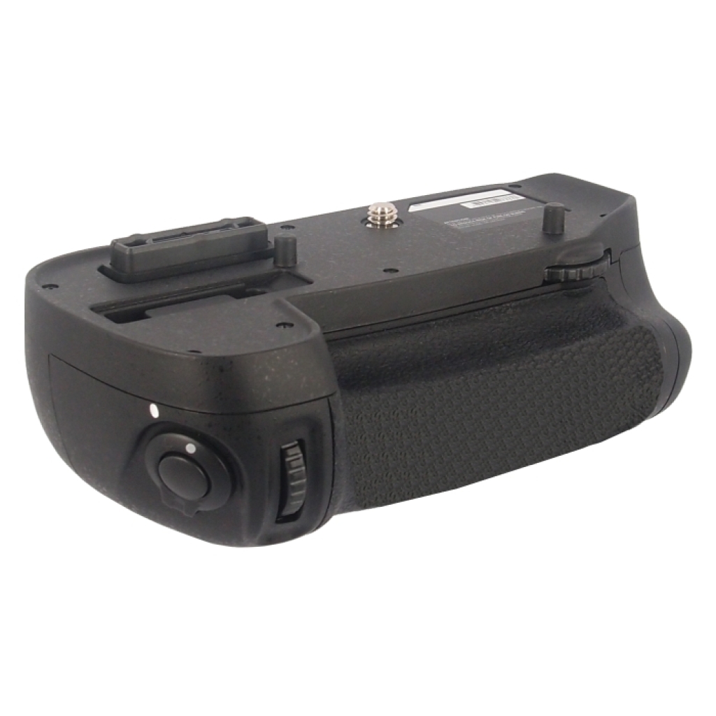 Battery grip compatible with Nikon